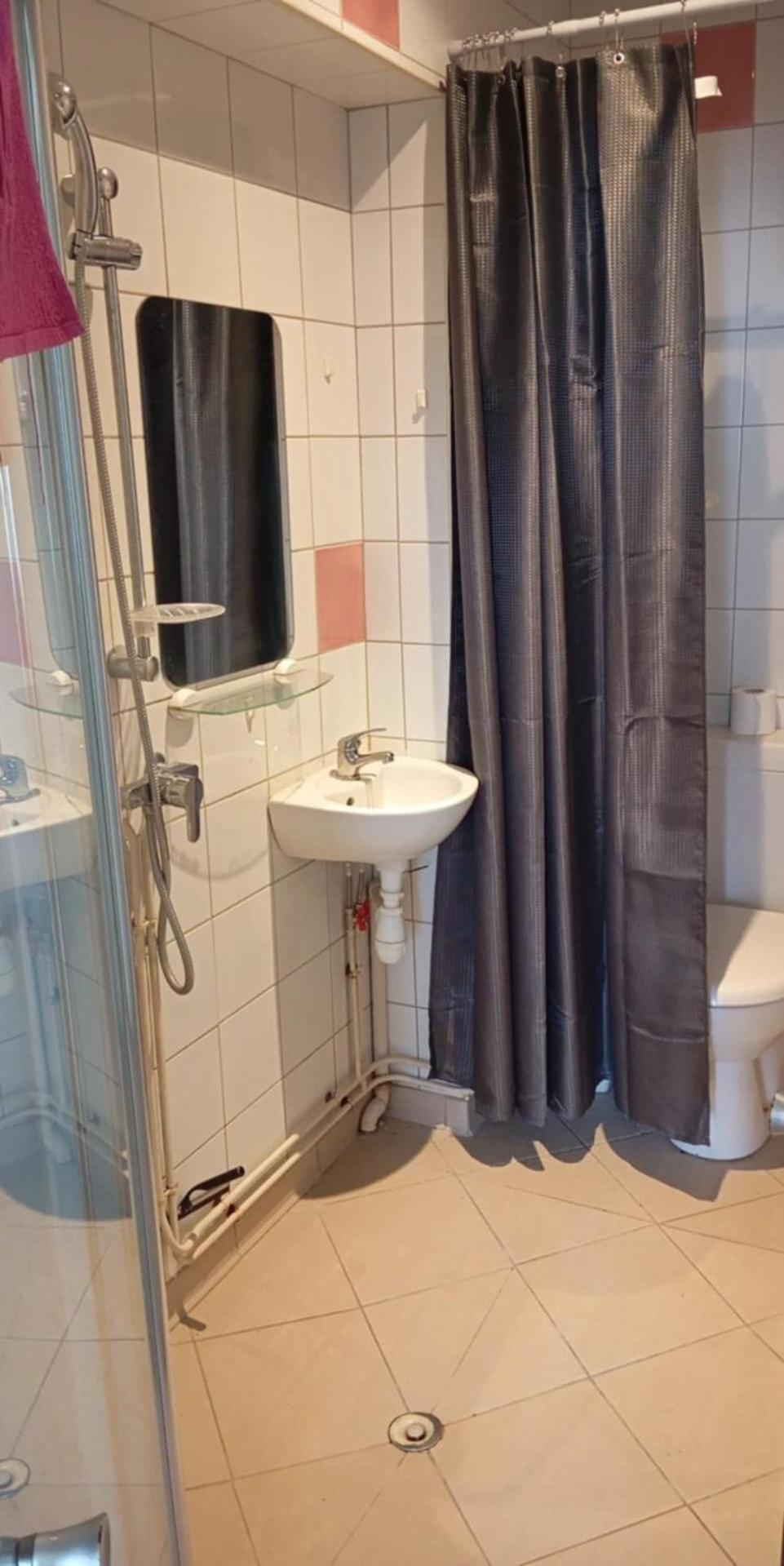Maison 4 Chambres Avec Jardin Saint-Jean-dʼAngély Εξωτερικό φωτογραφία